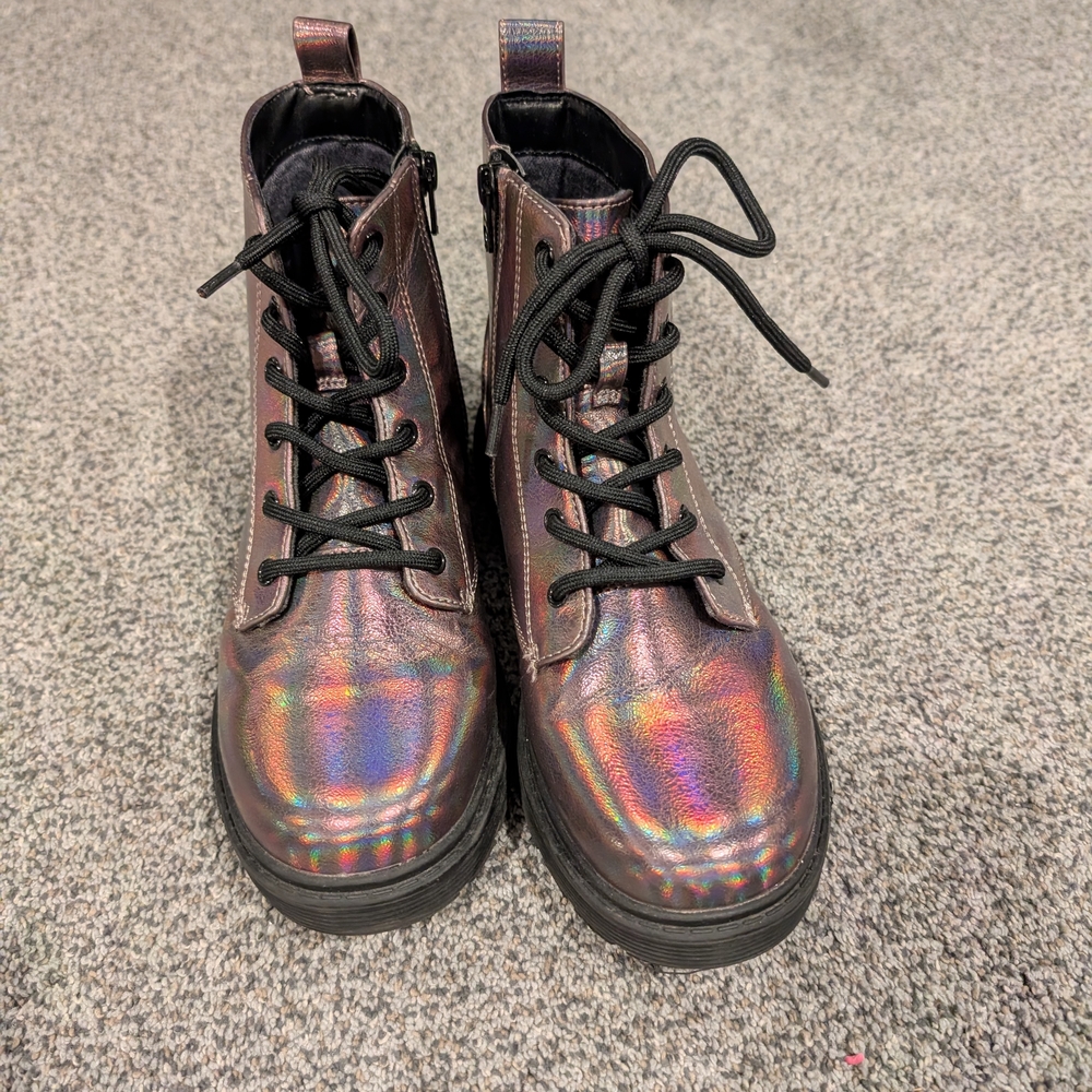 Girls Holographic Lace-Up Boots
